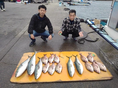 海上つり堀まるやの2024年11月16日(土)1枚目の写真