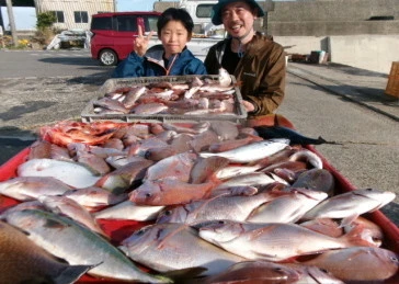 奥村釣船の2024年11月17日(日)1枚目の写真