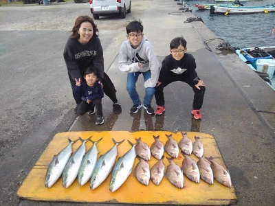 海上つり堀まるやの2024年11月19日(火)1枚目の写真