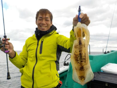 釣り船 久勝丸の2024年11月18日(月)5枚目の写真